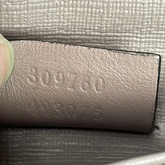 Gucci Continental Long Wallet Monogram GG Supreme Ivory Beige Belt Buckle Flap - Picture 15 of 17